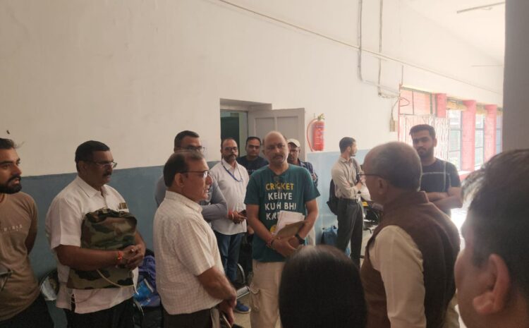  डीआरएम ने किया रेलवे अस्पताल का निरीक्षण,दिए सेवाओं में विस्तार के निर्देश