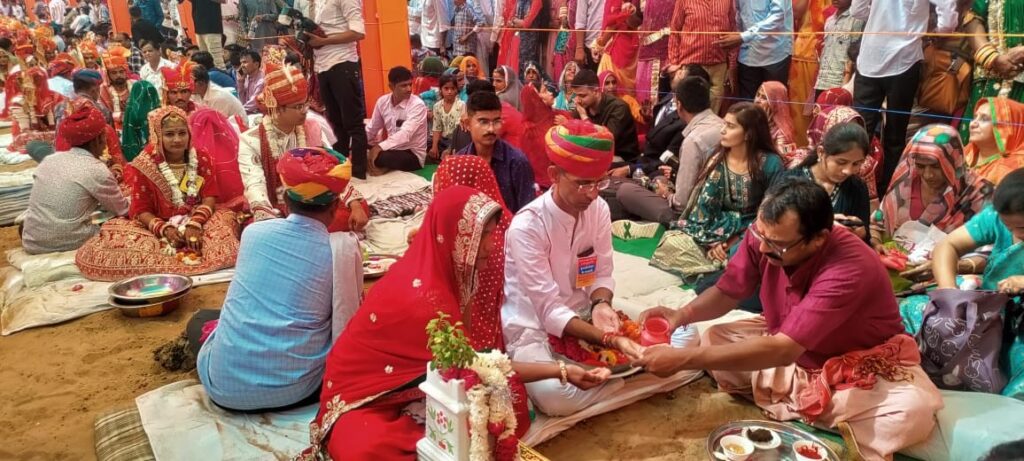 श्री पीपा क्षत्रिय समाज का सामूहिक विवाह संपन्न 1 img 20241112 wa0083679268851140130586