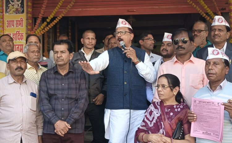  बुंदेलखंड को झुनझुना नहीं राज्य चाहिए= कुंवर सत्येन्द्र पाल सिंहपद यात्रा निकाल कर जनता से सहयोग की अपील की
