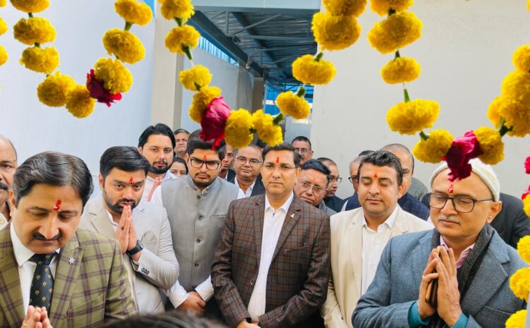  रेलवे कोर्ट पार्सल घर के पास अस्थाई कार्यालय में शिफ्ट