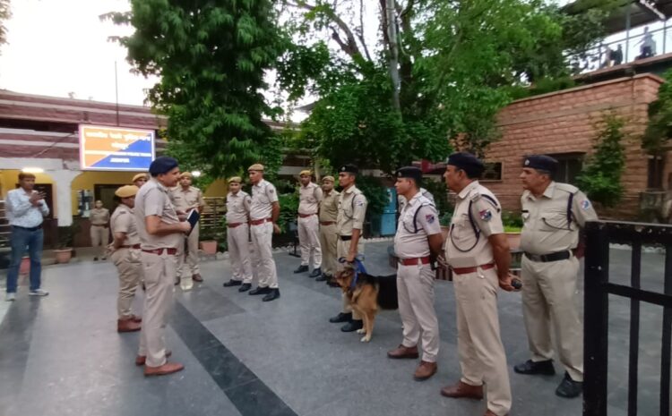 रेल्वे स्टेशन जोधपुर पर जीआरपी / आरपीएफ द्वारा संयुक्त चैकिंग की गई।