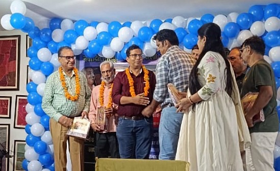  लता मंगेशकर की स्मृति में सुरमई “रहे ना रहे हम” संगीतमय संध्या सम्पन्न 96वीं जयंती पर दी गई भावभीनी पुष्पांजलि
