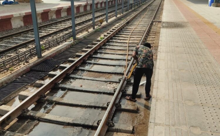  स्वच्छ स्टेशन अभियान के तहत जोधपुर मंडल के विभिन्न स्टेशनों गहन सफ़ाई अभियान￼